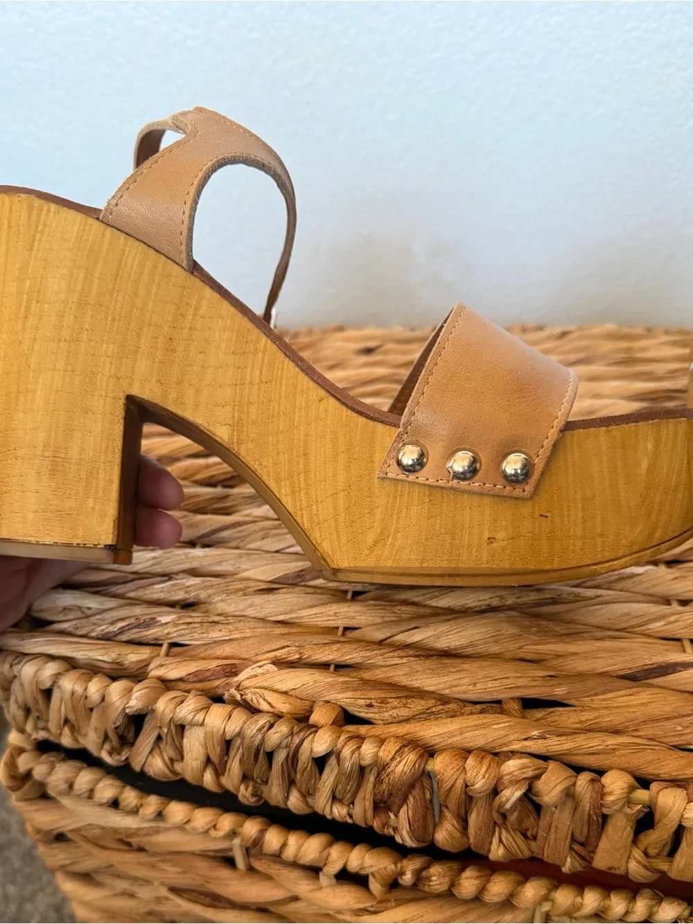 Tan Leather Studded Wood Platform Clog Sandals Size 40 Boho 70s